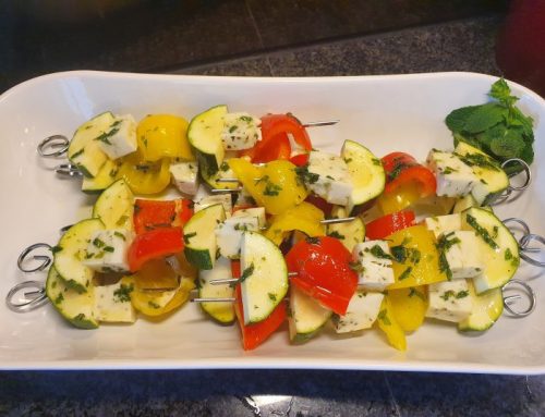 Veggie skewer with halloumi bell peppers
